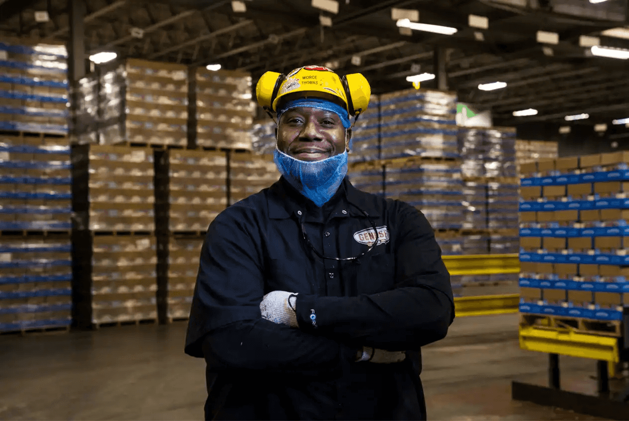 A FIFCO USA Employee in the Bottlehouse